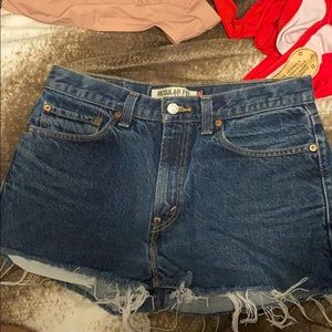 levi cut offs